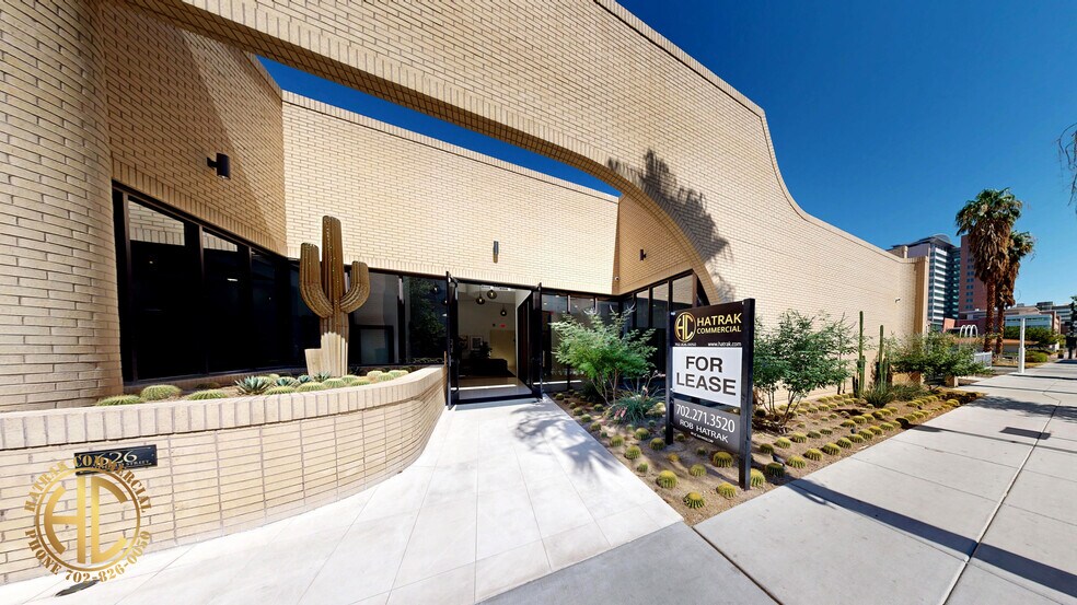 626 S 3rd St, Las Vegas, NV à louer - Photo de l’immeuble – Image 3 sur 12