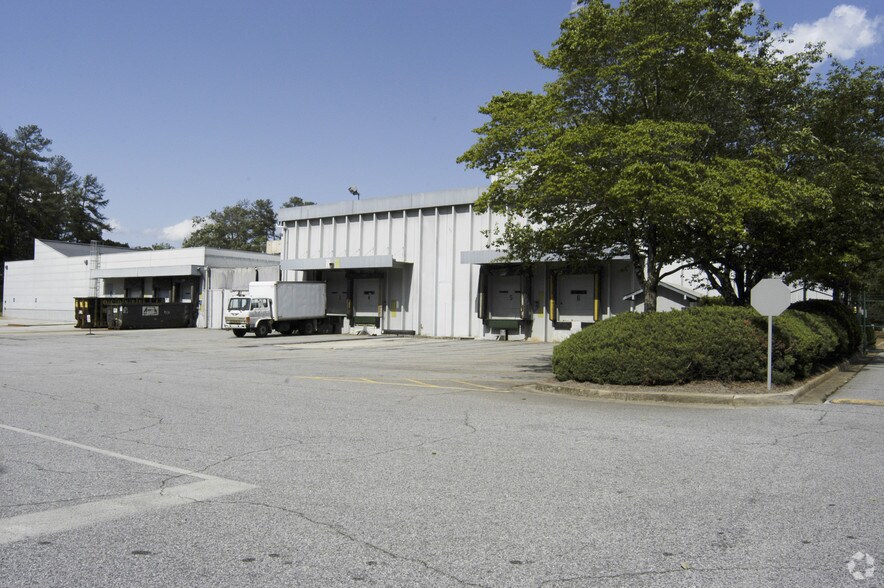 2935 Miller Rd, Decatur, GA à louer - Photo de l’immeuble – Image 3 sur 3
