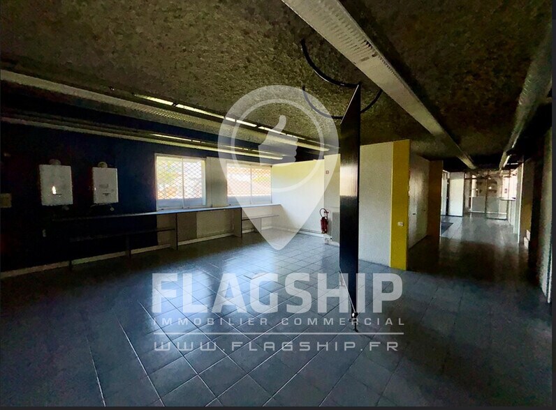 Local commercial dans Clamart à louer - Photo intérieure – Image 3 sur 9