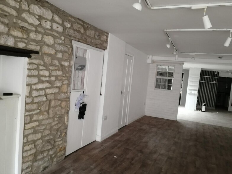 53 High St, Witney à louer - Photo intérieure – Image 2 sur 8