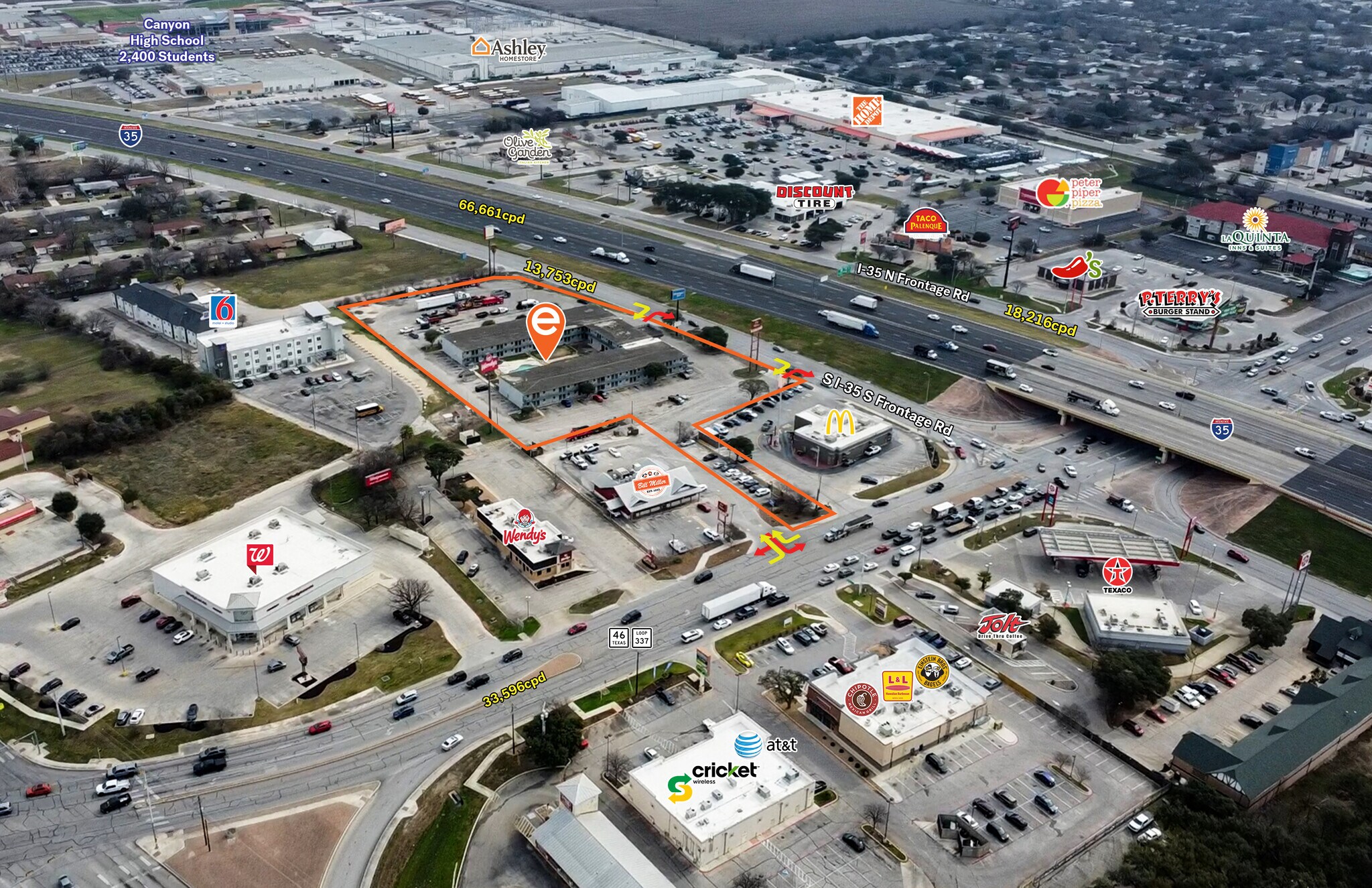 1209 Interstate 35 S, New Braunfels, TX à louer Photo de l’immeuble– Image 1 sur 4