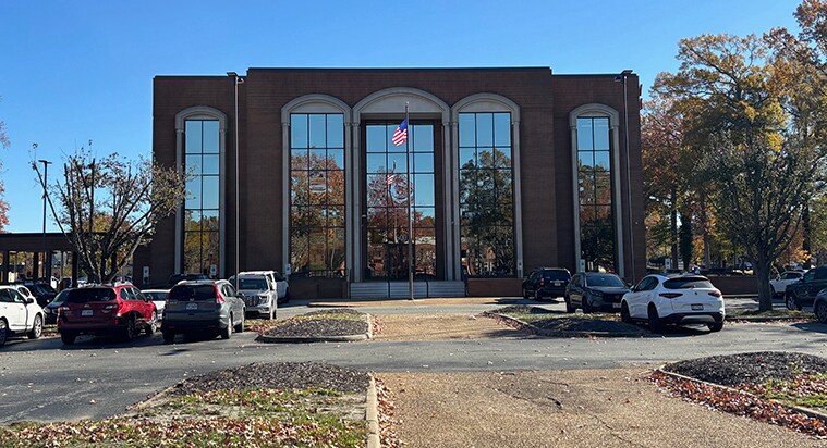 600 Thimble Shoals Blvd, Newport News, VA à louer Photo principale– Image 1 sur 16