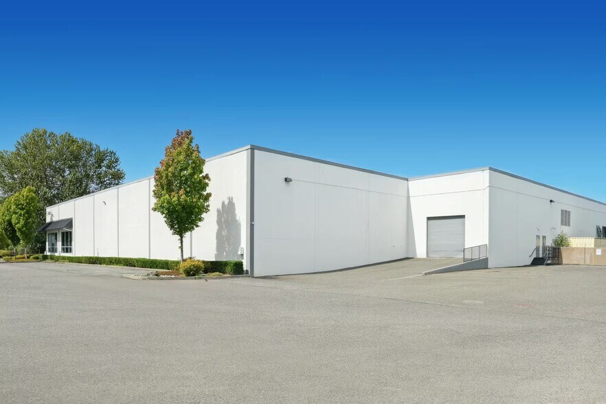 7815 S 208th St, Kent, WA à louer - Photo de l’immeuble – Image 3 sur 9