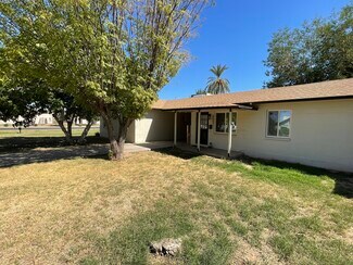 Plus de détails pour 5963 W Ocotillo Rd, Glendale, AZ - Logement à vendre