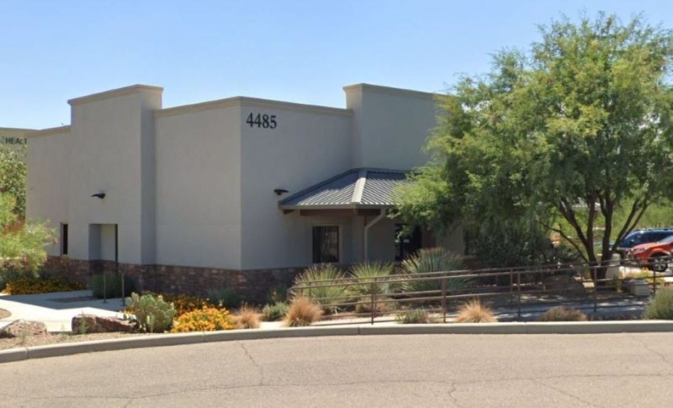 4485 S I 19 Frontage Rd, Green Valley, AZ à louer Photo principale– Image 1 sur 2
