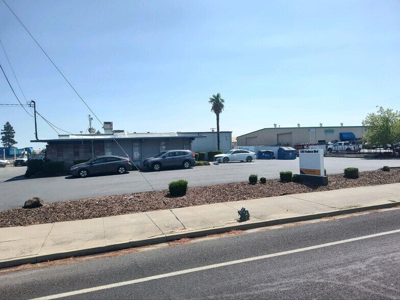 5393 Pacheco Blvd, Pacheco, CA à louer - Photo de l’immeuble – Image 3 sur 6