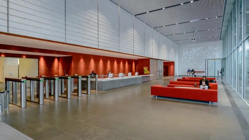 2 Leman St, Londres à louer - Photo de l’immeuble – Image 2 sur 5