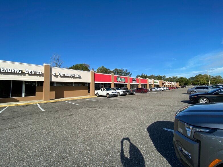 5014-5324 Blanding Blvd, Jacksonville, FL à vendre - Photo de l’immeuble – Image 2 sur 5