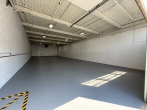 195 Central Ave, Farmingdale, NY à louer Photo intérieure– Image 2 sur 5