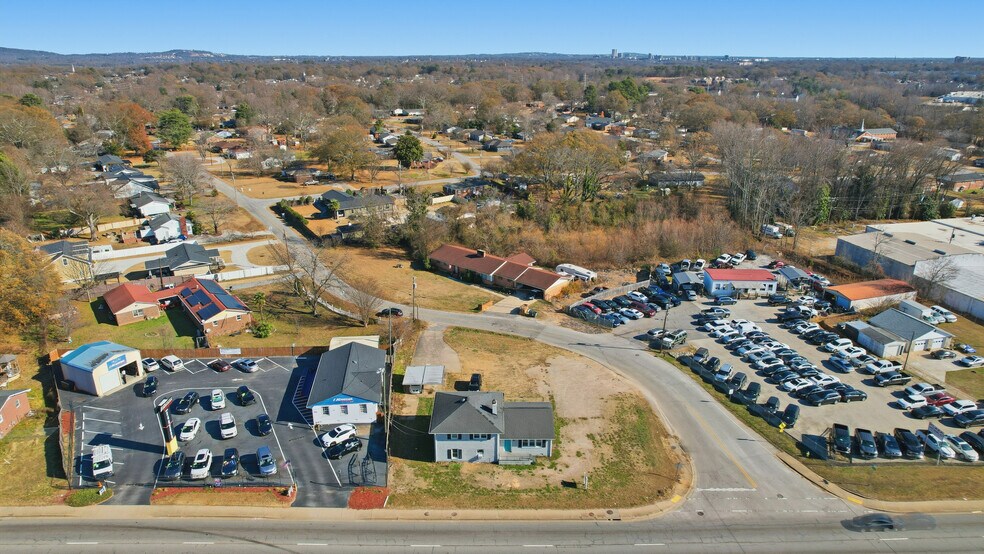 3 Rangeview Cir, Greenville, SC à vendre - Photo de l’immeuble – Image 1 sur 32