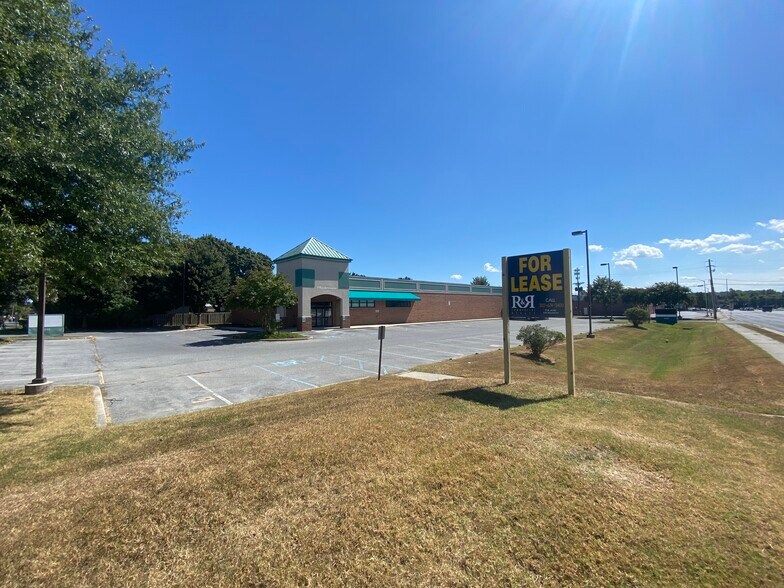1215 S State St, Dover, DE à vendre - Photo de l’immeuble – Image 2 sur 6