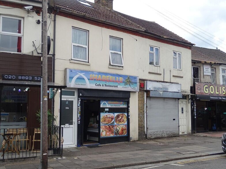33 Featherstone Rd, Southall à vendre - Photo de l’immeuble – Image 3 sur 25