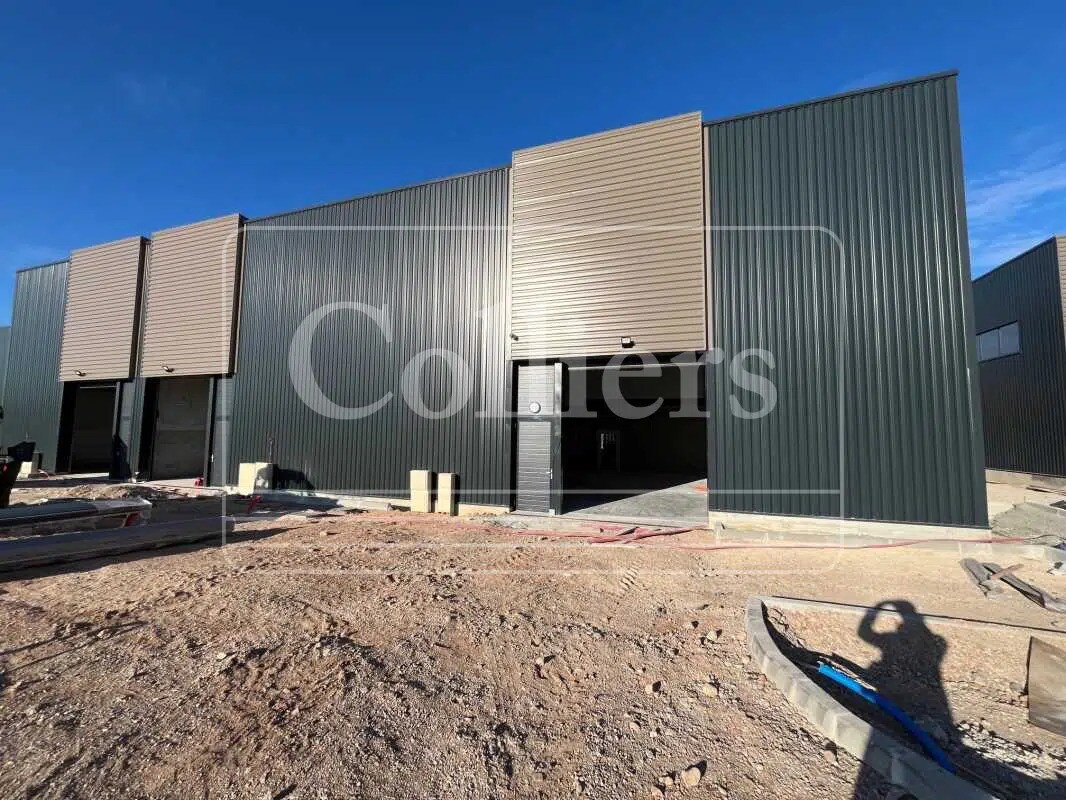 Bureau dans Venelles à louer Photo de la construction– Image 1 sur 8