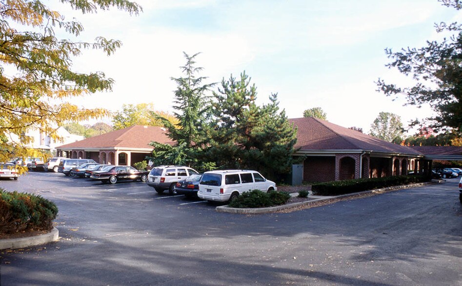 301 S Main St, Doylestown, PA à louer - Photo principale – Image 2 sur 20