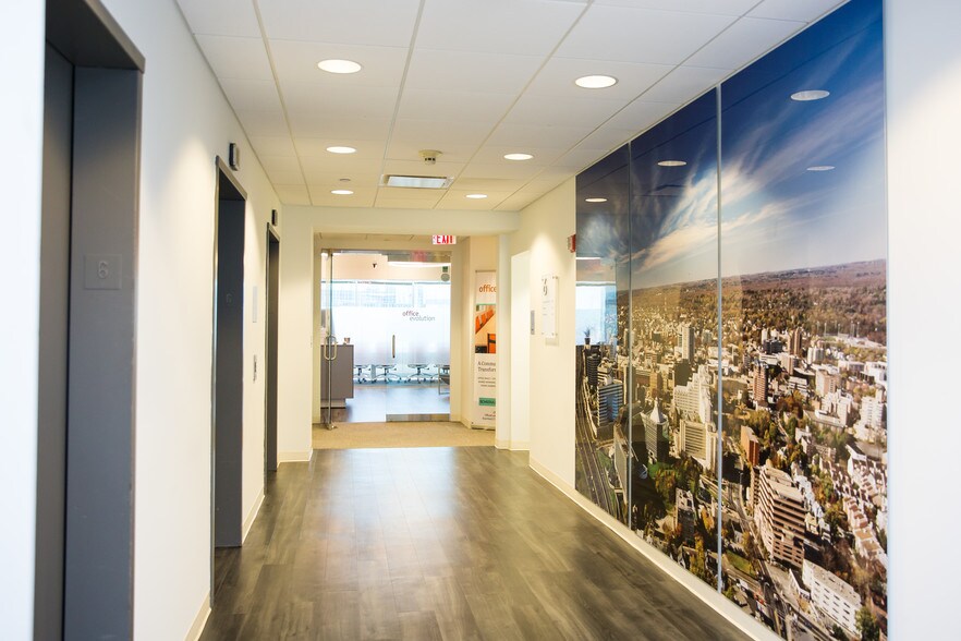 750 E Main St, Stamford, CT à louer - Photo intérieure – Image 2 sur 13