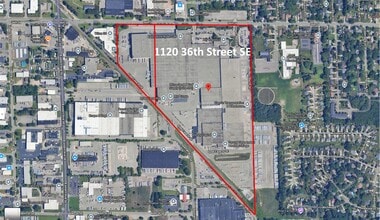 1120 36th St SE, Grand Rapids, MI à louer Aérien– Image 1 sur 2