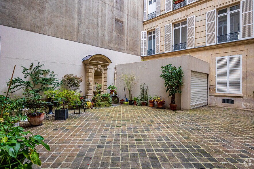 Bureau dans Paris à louer - Photo de l’immeuble – Image 2 sur 6
