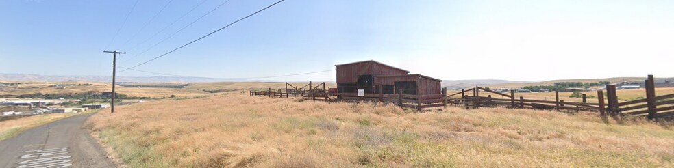 851 Old Airport Rd, Pendleton, OR à vendre - Photo de l’immeuble – Image 2 sur 8