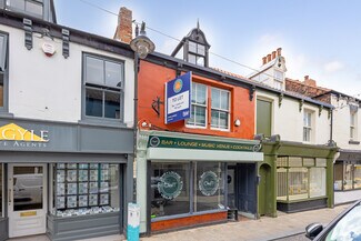 Plus de détails pour 33 Sea View St, Cleethorpes - Local commercial à louer