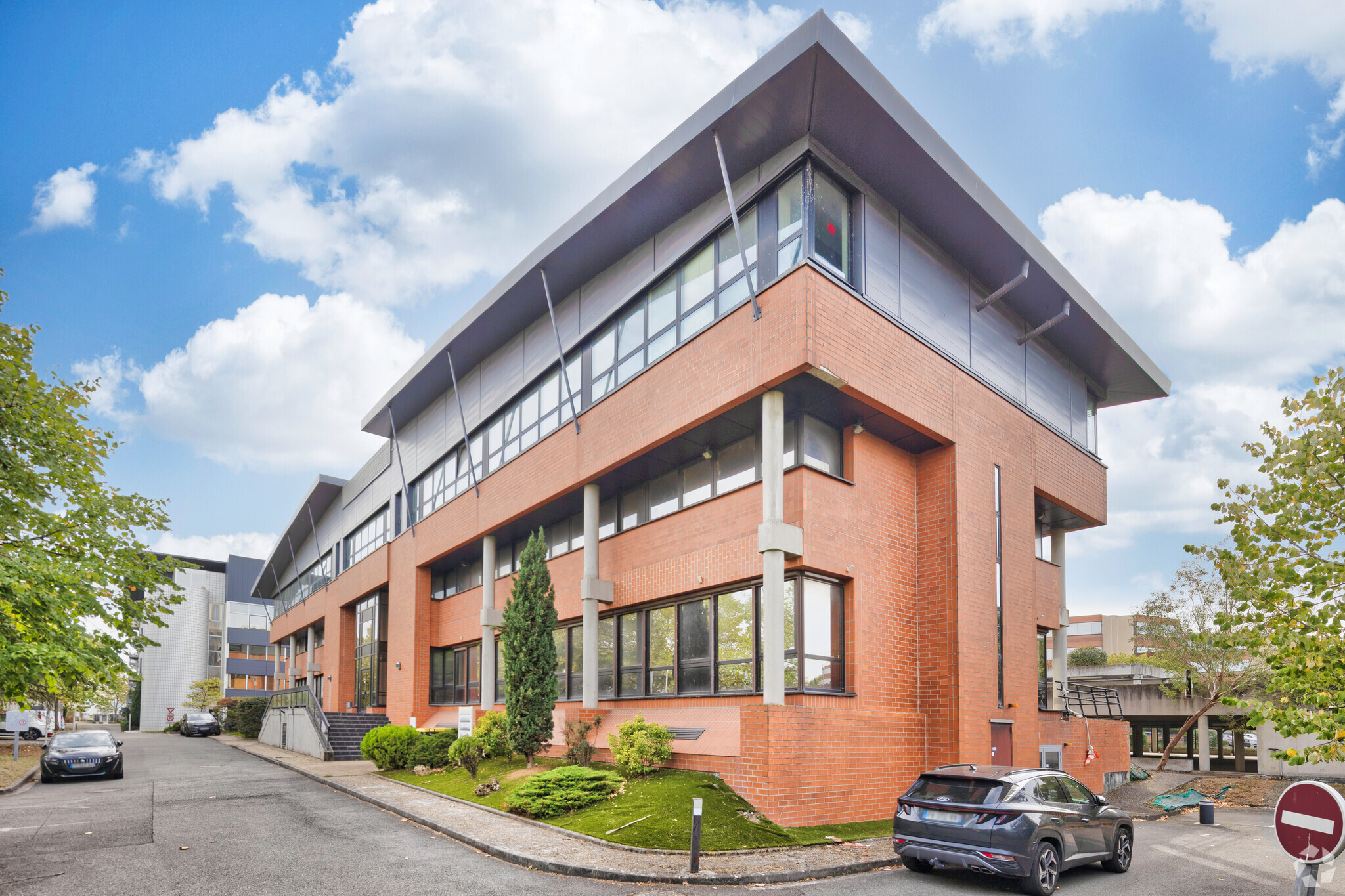 3 Rue Dieudonné Costes, Blagnac à louer Photo principale– Image 1 sur 46