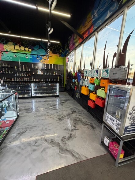 14750 Fort St, Southgate, MI à vendre - Photo intérieure – Image 3 sur 11