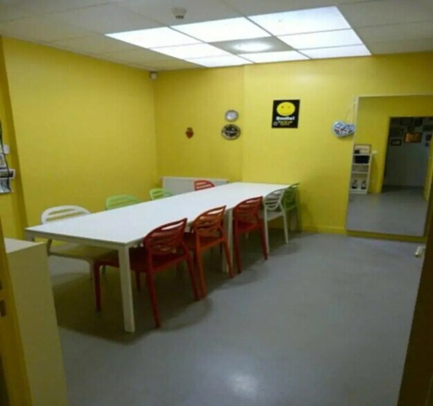 Bureau dans Paris à louer - Photo de l’immeuble – Image 3 sur 4