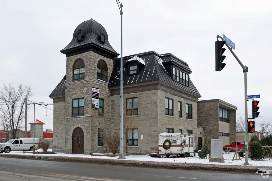 200 Boul Wilfrid-Lavigne, Gatineau, QC à louer - Photo de l’immeuble – Image 3 sur 5