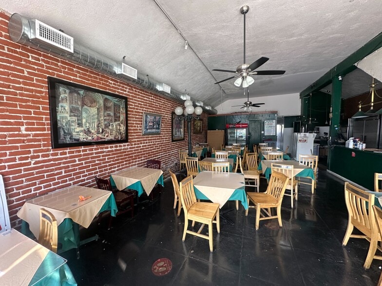 3301-3311 Motor Ave, Los Angeles, CA à louer - Photo intérieure – Image 3 sur 9