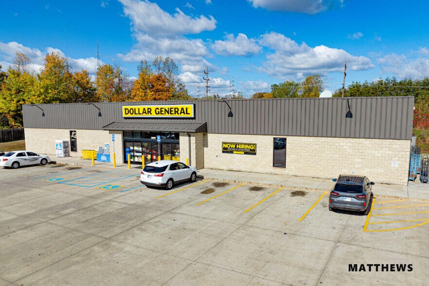 2417 John Williams Blvd, Bedford, IN à vendre - Photo de l’immeuble – Image 2 sur 3