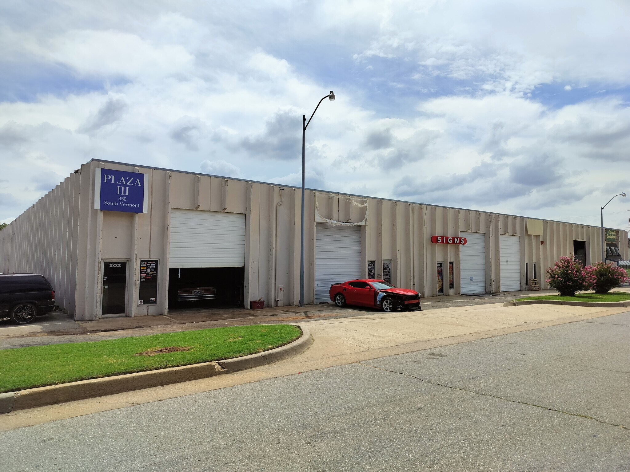 340 S Vermont Ave, Oklahoma City, OK à louer Photo de l’immeuble– Image 1 sur 4