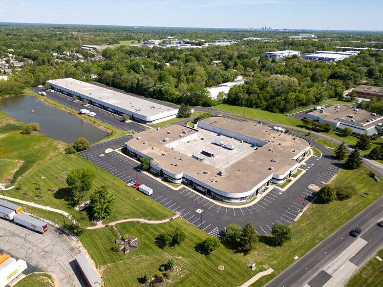 7301 Georgetown Rd, Indianapolis, IN à louer - Photo de l’immeuble – Image 2 sur 6