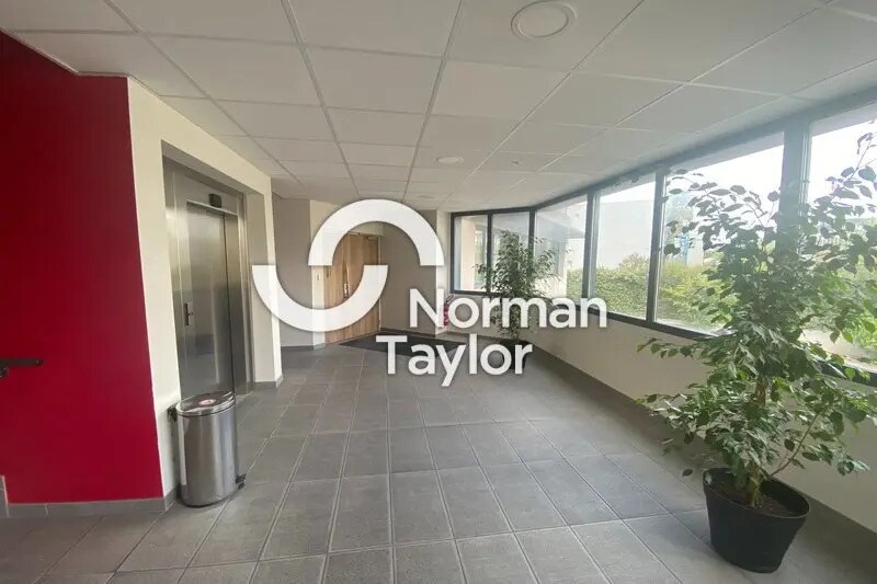 Bureau dans Montpellier à vendre - Photo de l’immeuble – Image 3 sur 12