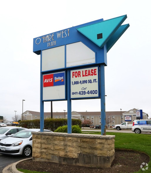 2400-2432 Landmeier Rd, Elk Grove Village, IL à louer - Photo de l’immeuble – Image 3 sur 5