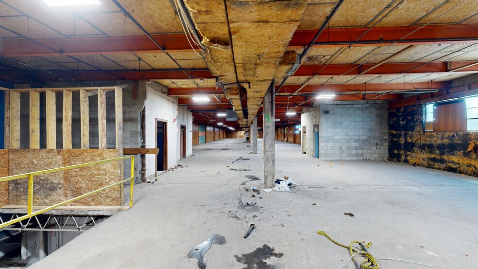 2235 Castor Ave, Philadelphia, PA à louer - Numérisation 3D Matterport – Image 2 sur 12