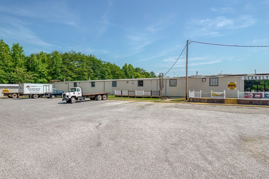 801 Larry Byrd Rd, Kingston, TN à vendre - Photo de l’immeuble – Image 2 sur 39
