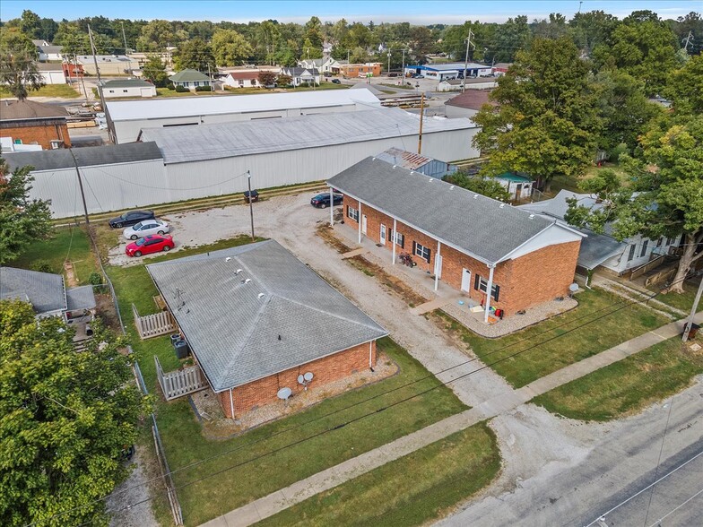 507 Washington St, Pawnee, IL à vendre - Photo principale – Image 1 sur 16