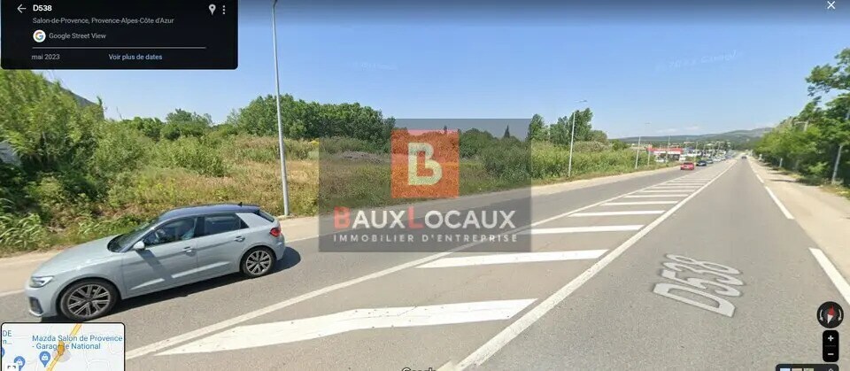 Local d'activités dans Salon-de-Provence à vendre - Photo de l’immeuble – Image 2 sur 3
