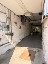43-11 36th St, Long Island City, NY à louer Photo intérieure– Image 1 sur 11