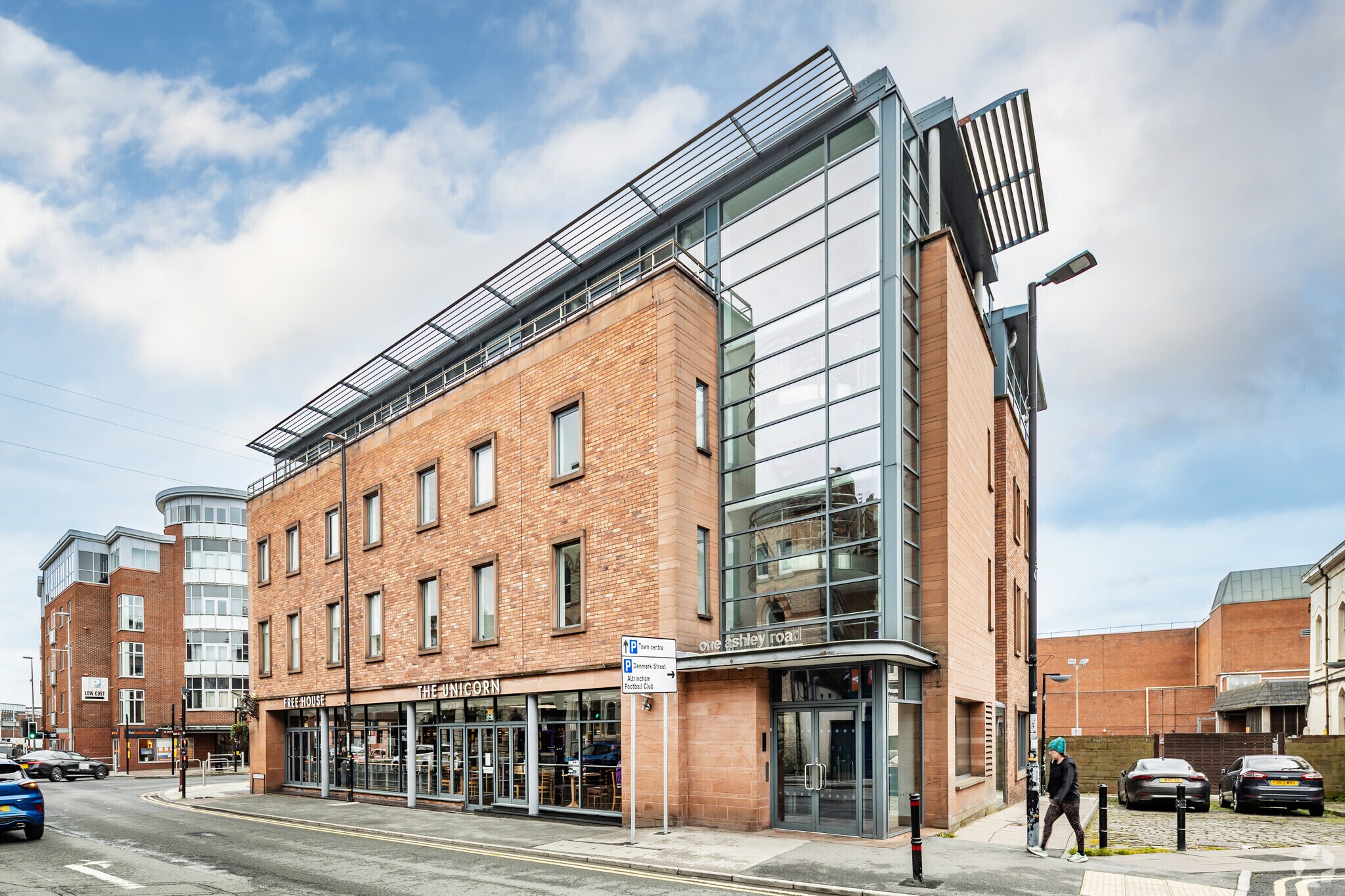 1-7 Ashley Rd, Altrincham à louer Photo principale– Image 1 sur 4
