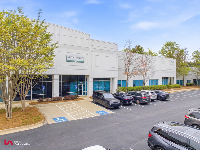 140 Satellite Blvd, Suwanee, GA à louer - Photo de l’immeuble – Image 2 sur 6