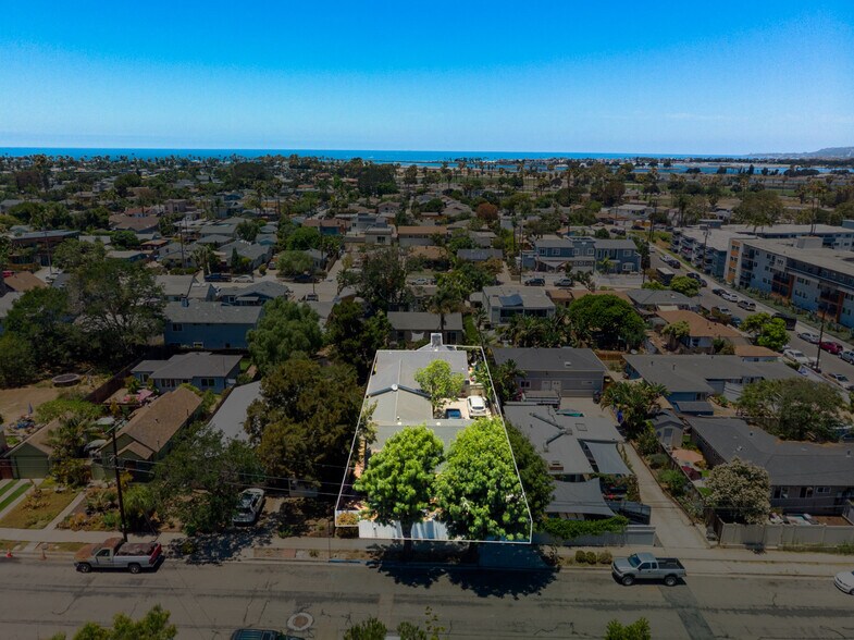 2368 Soto St, San Diego, CA à vendre - Photo principale – Image 1 sur 7