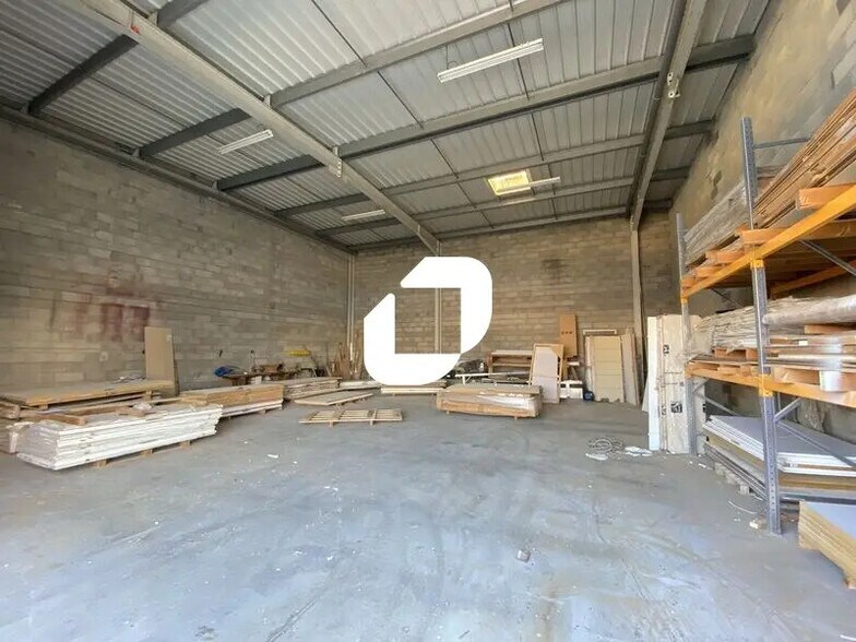 Local d’activités dans Sète à louer - Photo intérieure – Image 3 sur 6