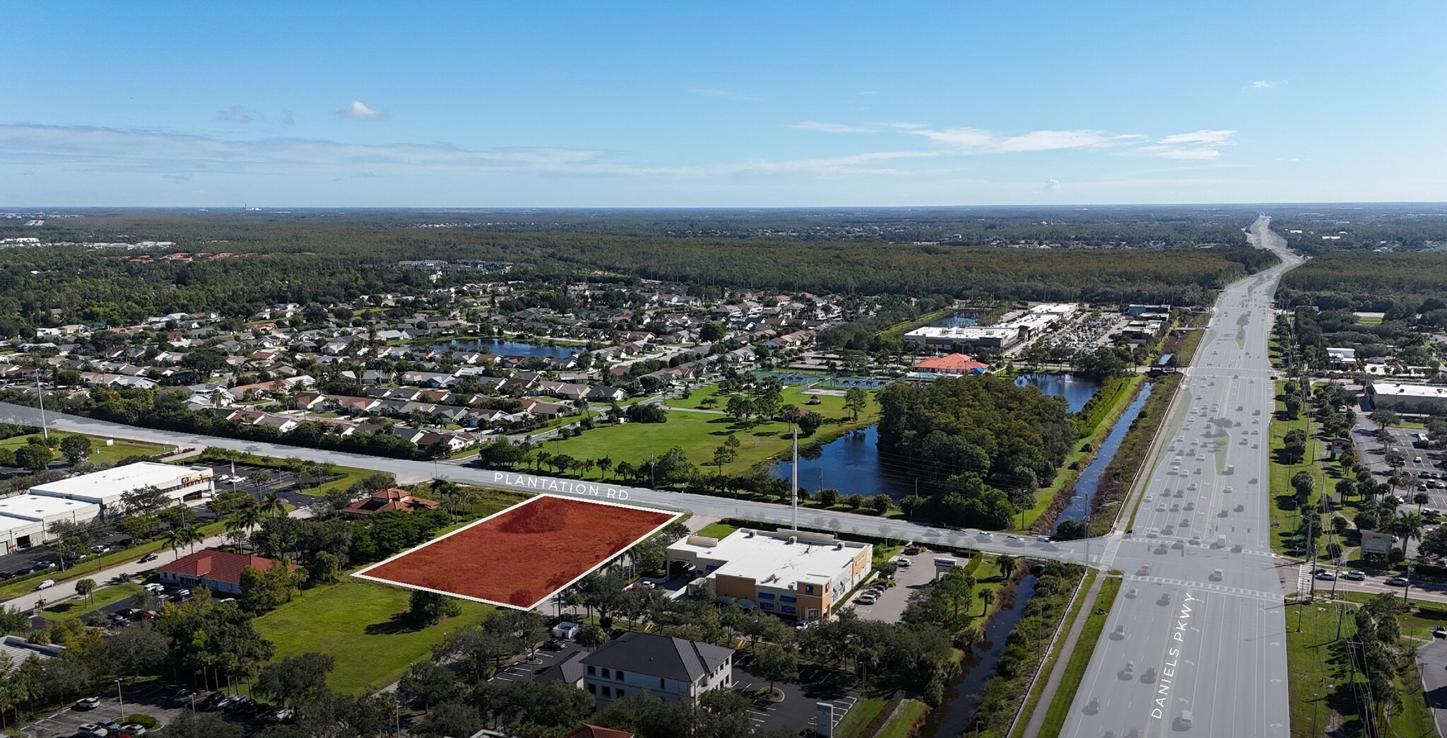 NW Plantation Rd, Fort Myers, FL à vendre Aérien– Image 1 sur 2