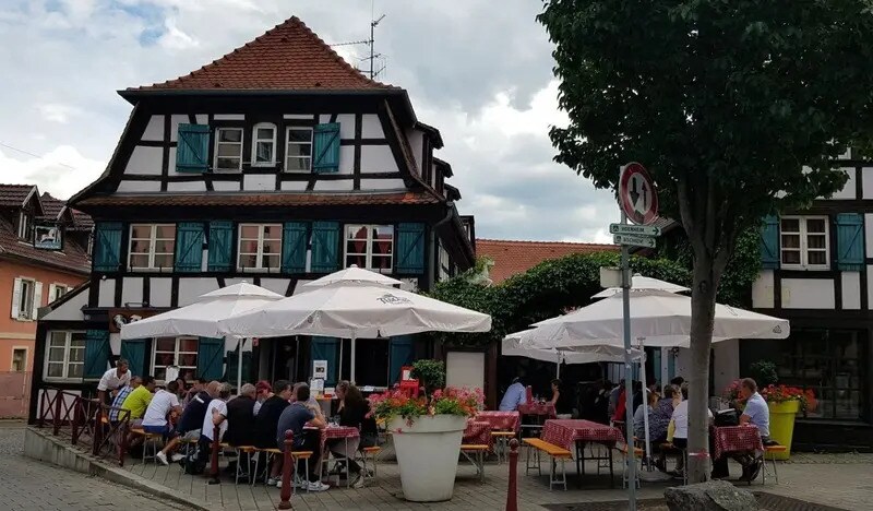 Local commercial dans Strasbourg à vendre - Photo de l’immeuble – Image 2 sur 12