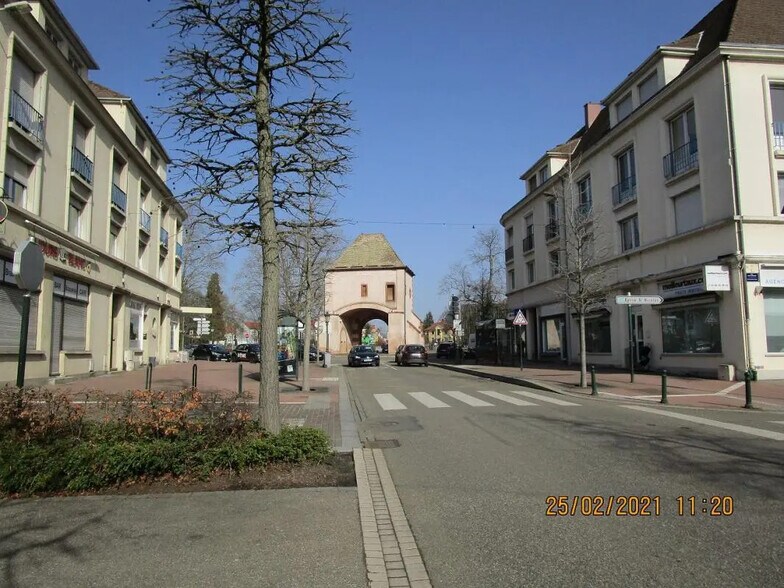 Local commercial dans Haguenau à vendre - Photo de l’immeuble – Image 2 sur 10