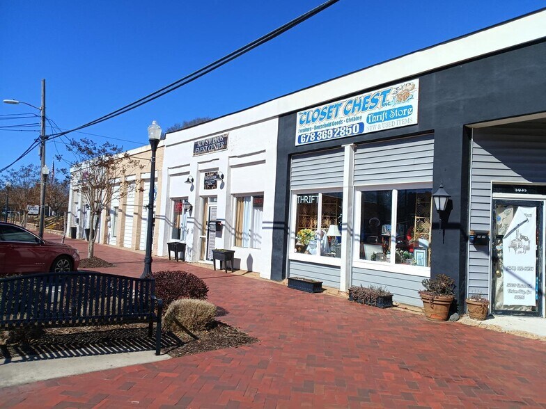 5037 Union St, Union City, GA à vendre - Photo de l’immeuble – Image 2 sur 16