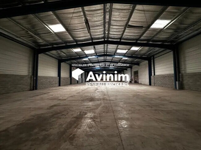 Plus de détails pour Industriel/Logistique à vendre