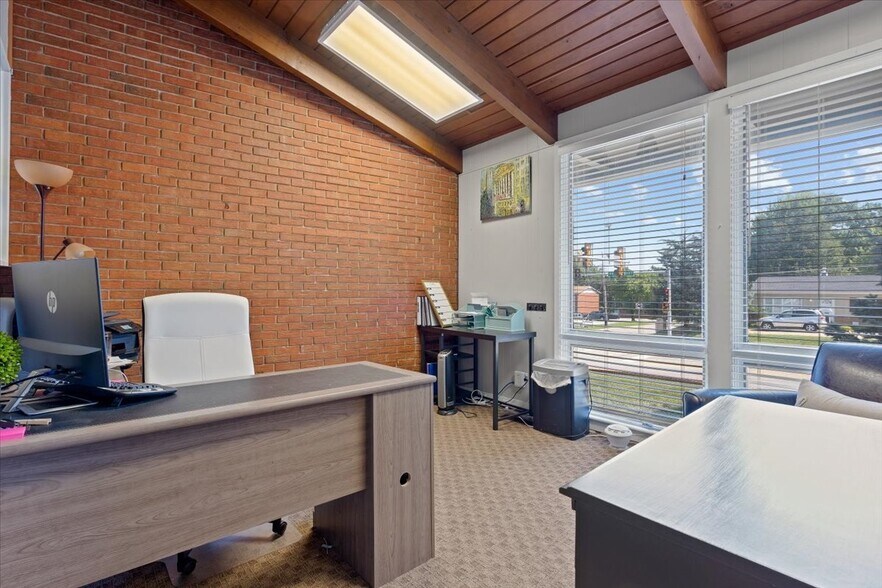 13100 W 95th St, Lenexa, KS à vendre - Photo de l’immeuble – Image 1 sur 15