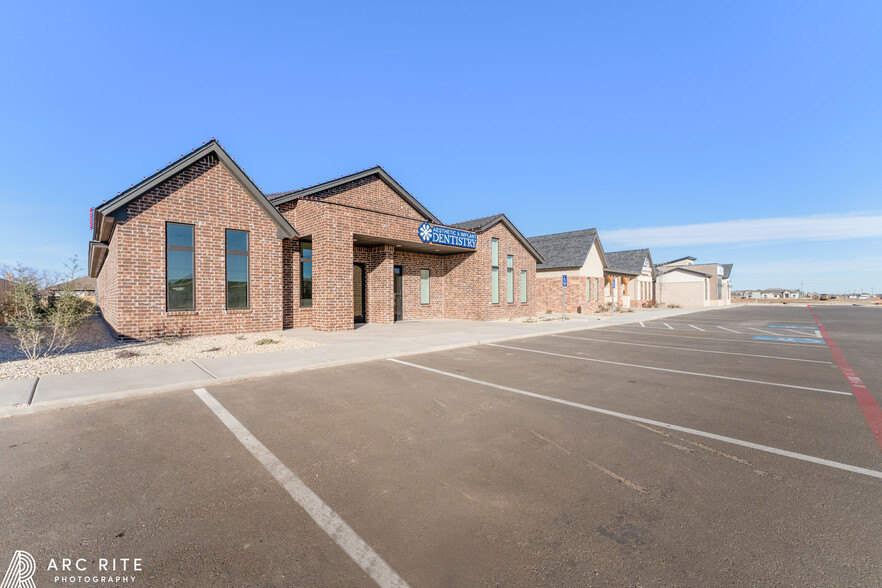 5610 114th st, Lubbock, TX à louer - Photo de l’immeuble – Image 2 sur 21