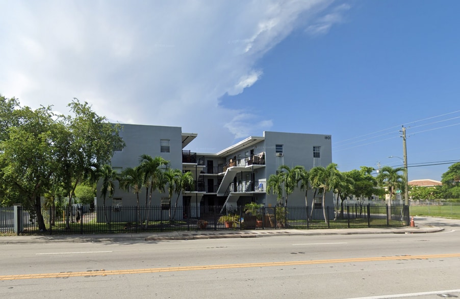 1801 NW 54th St, Miami, FL à vendre - Photo de l’immeuble – Image 1 sur 5
